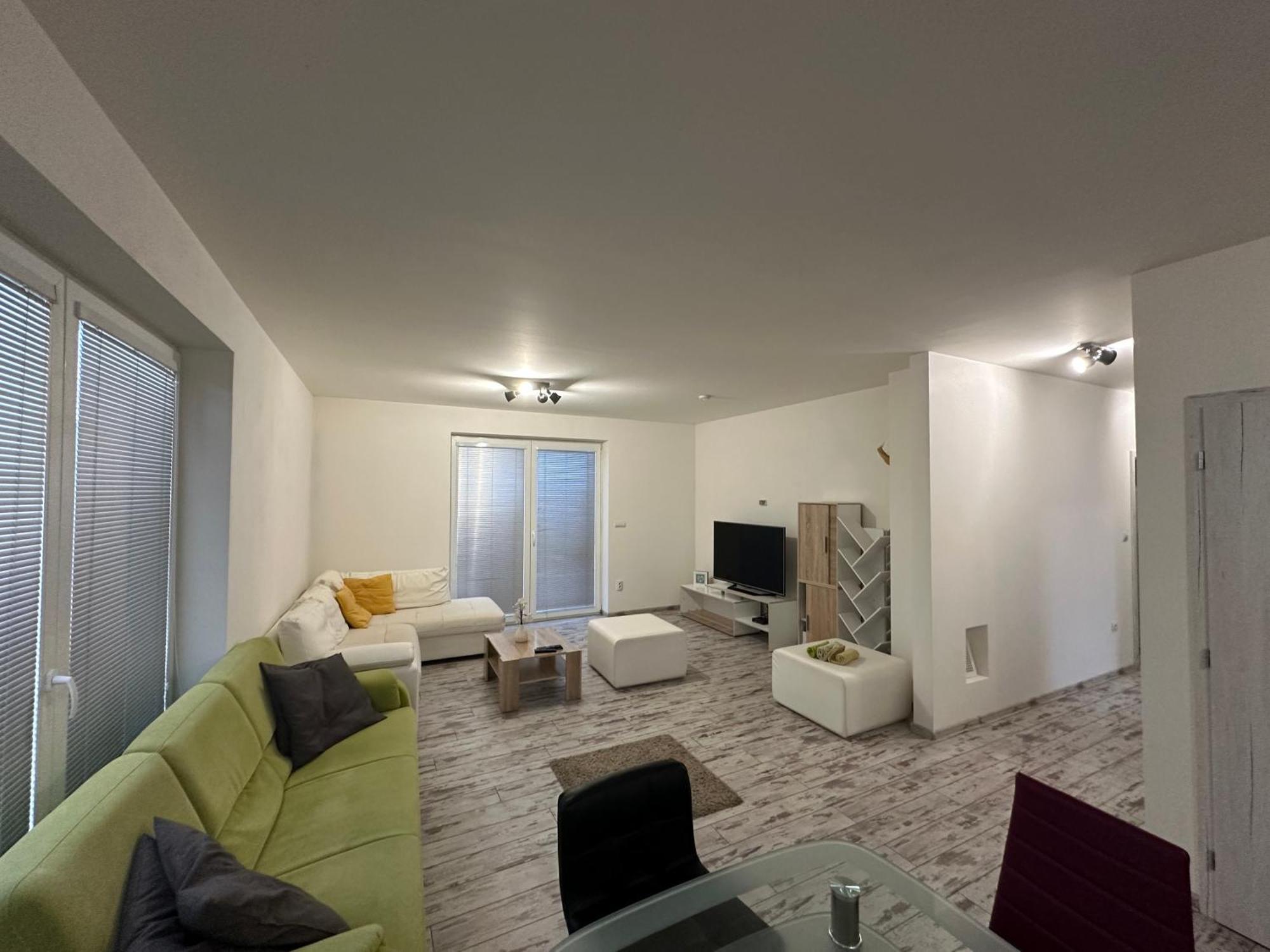 Villa Royal House Trenčín Esterno foto